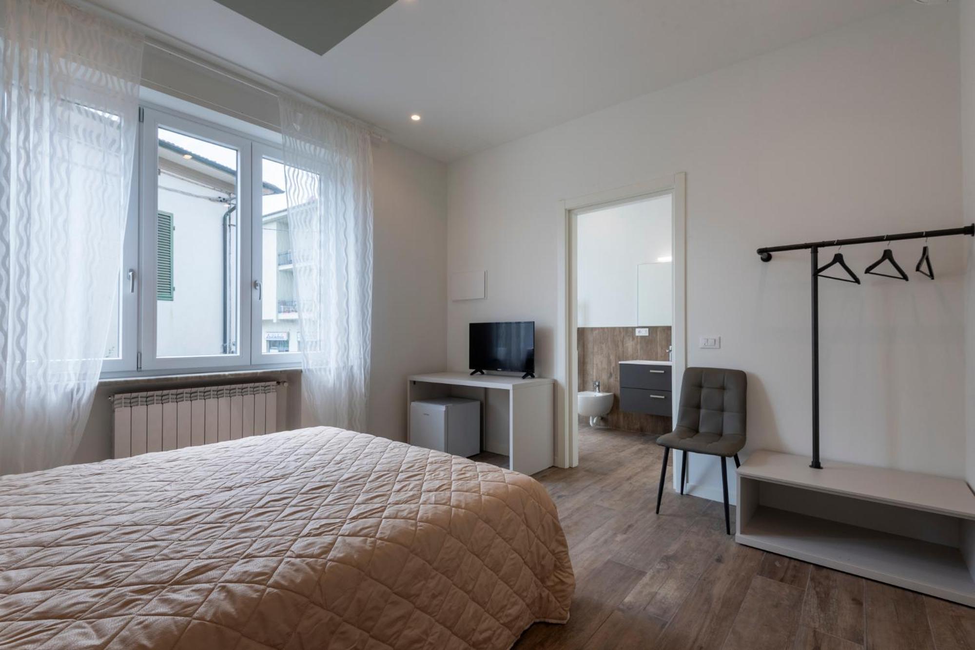 Iarsera Rooms And Apartment Лукка Экстерьер фото