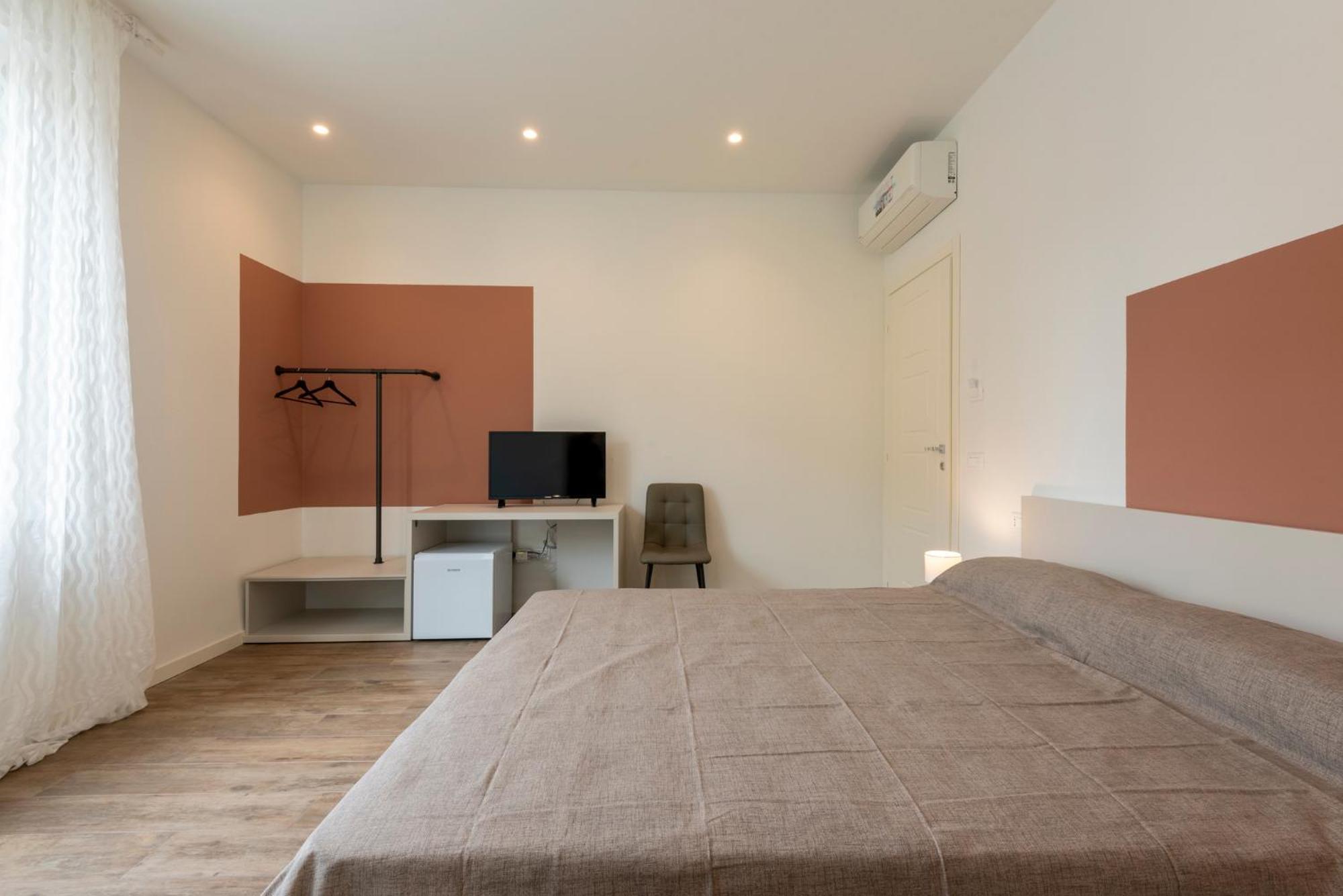 Iarsera Rooms And Apartment Лукка Экстерьер фото
