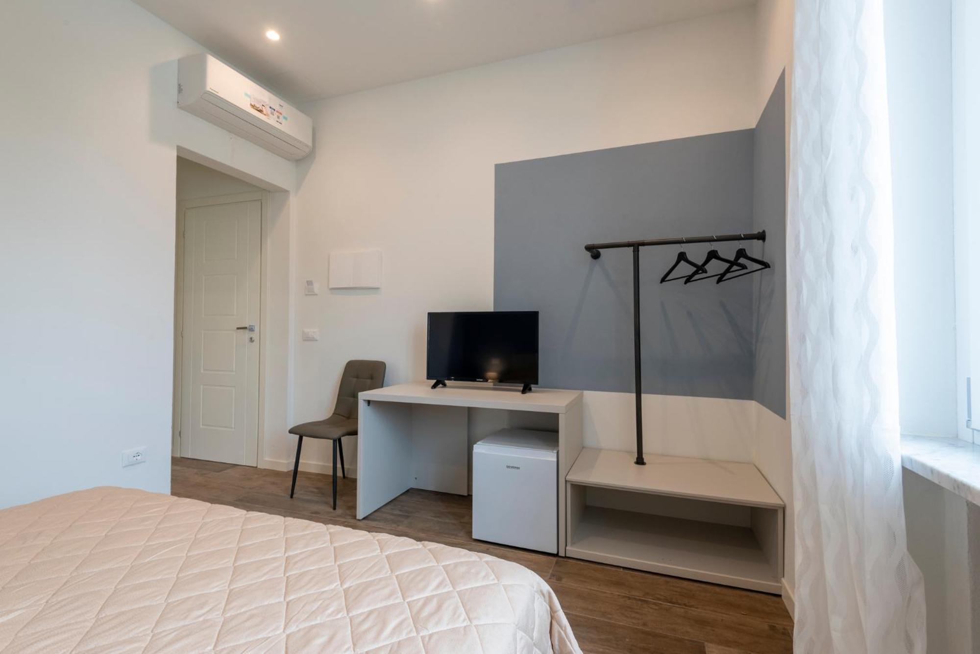 Iarsera Rooms And Apartment Лукка Экстерьер фото